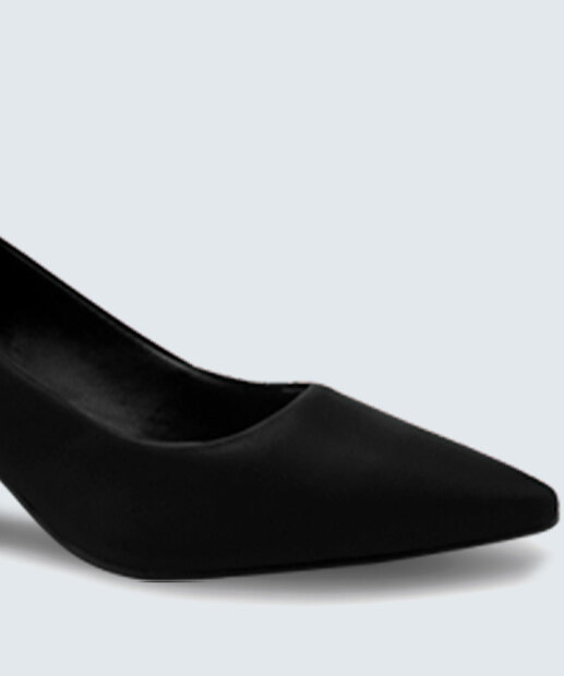 Scarpin Feminino Salto Fino Bico Fino Via Uno
