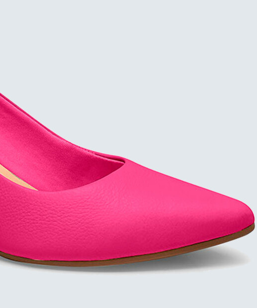 Scarpin Feminino Salto Grosso Bico Fino Dakota