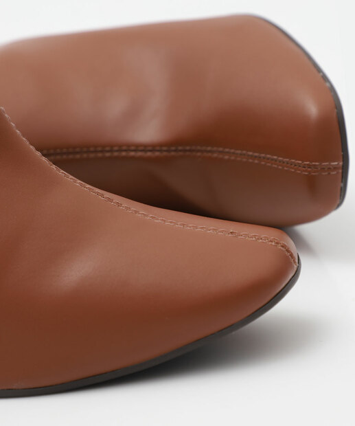 Bota Feminina Cano Curto Salto Grosso Via Uno 172027 Marrom