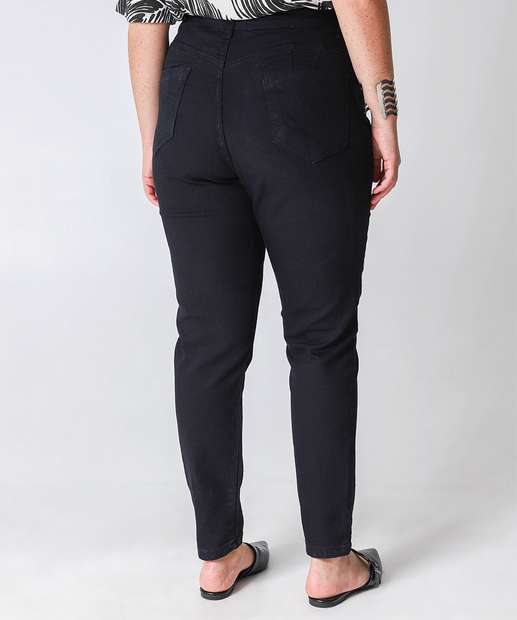 Calça Plus Size Feminina Jeans Skinny Push Up Preto