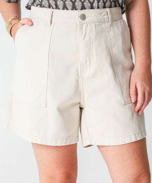 Bermuda Plus Size Feminina Sarja Bolsos Bege
