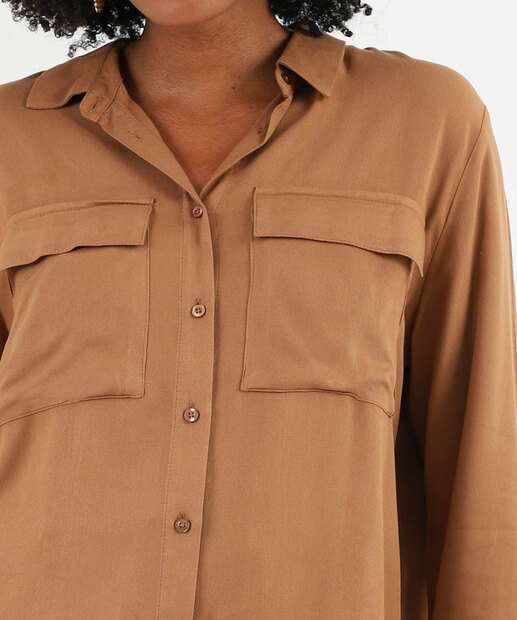 Camisa Feminina Manga Longa Bolsos Marisa Marrom