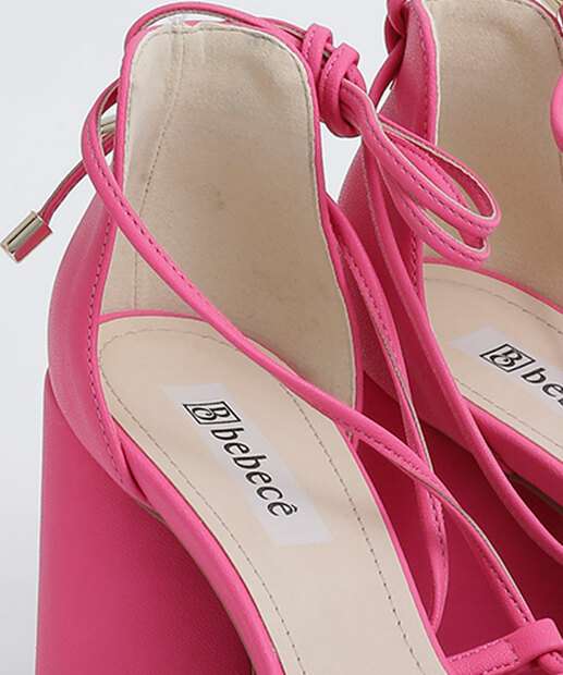 Scarpin Feminino Salto Grosso Amarração Bebecê