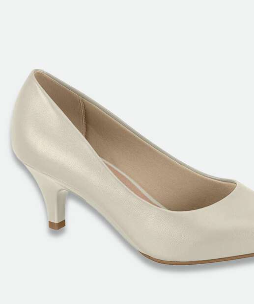 Scarpin Feminino Bico Fino Beira Rio Off White