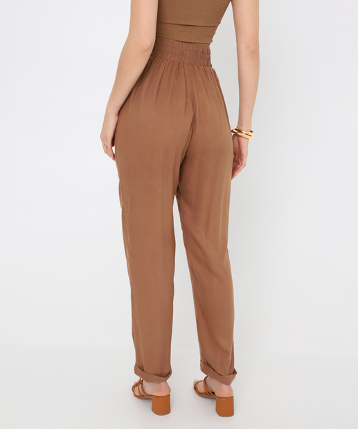 Calça Feminina Clochard Reta Marisa Marrom