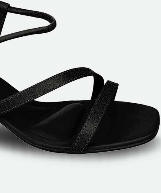 Sandália Salto Grosso Feminina Tiras Bebecê 