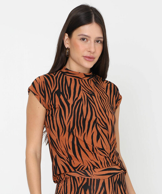 Image_Blusa Feminina Animal Print Manga Curta Marisa Marrom