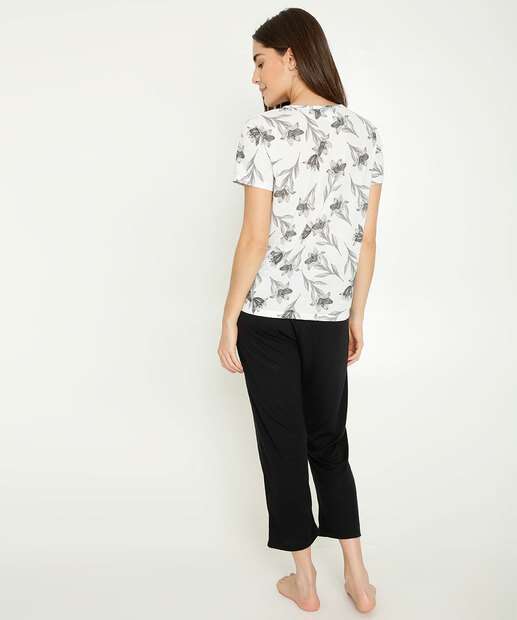 Pijama Feminino Floral Botões Manga Curta Marisa