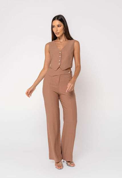 Colete Alfaiataria Curto com Botões Bege Escuro Salvatore