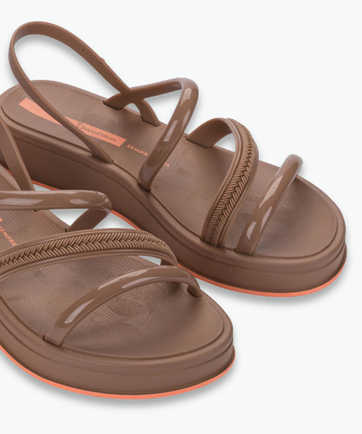 Sandália Feminina Flatform Glow Up Ipanema Marrom