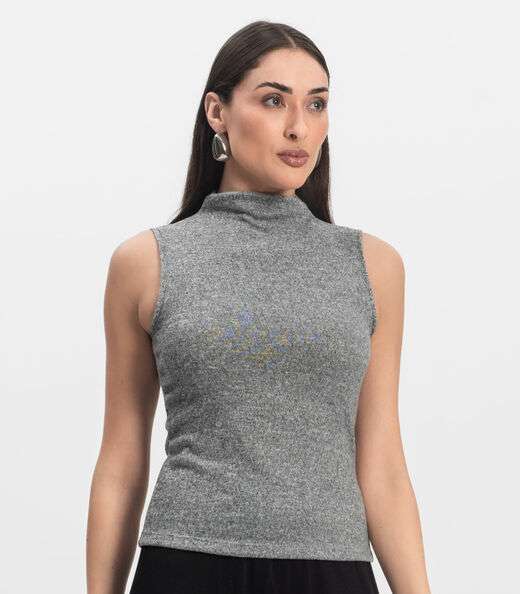 Regata Feminina com Gola Infinita Cor Cinza