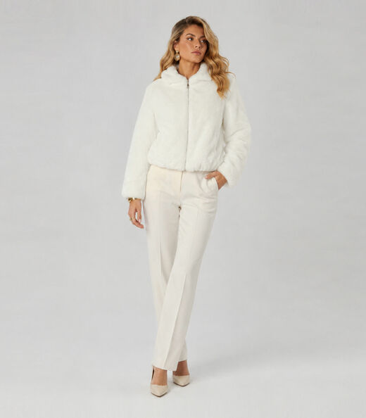 Jaqueta Feminina Bomber Peluciada Forrada Aishty Branco