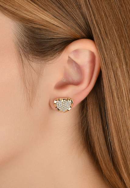 Brinco Semijoia De Coração Cravejado Com Micro Zircônias Banho Em Ouro 18 k