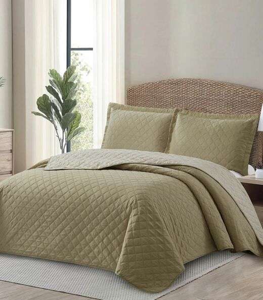 Kit Cobre Leito Matelassê Casal Appel Bege