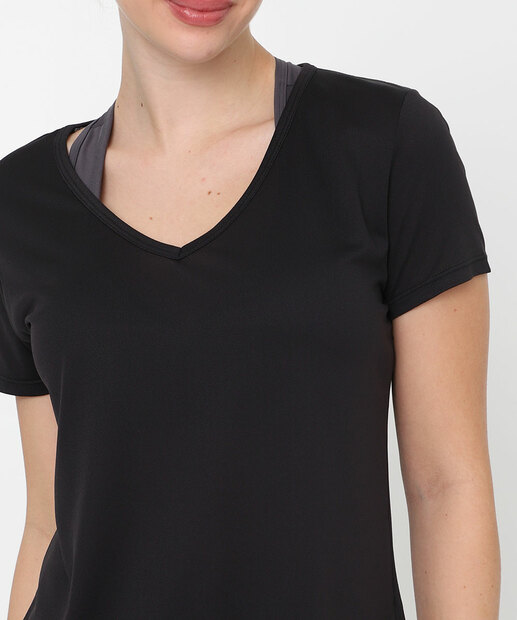 Blusa Feminina Fitness Básica Manga Curta Marisa Preto