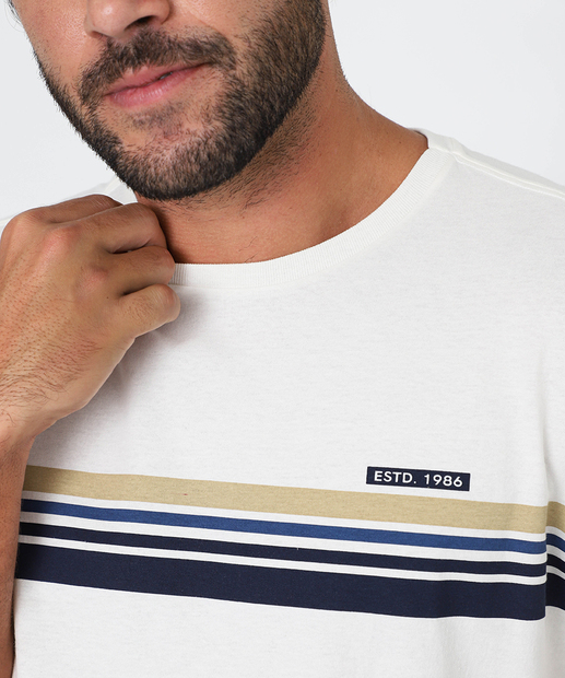 Camiseta Masculina Listras Recorte Manga Curta Marisa Off White