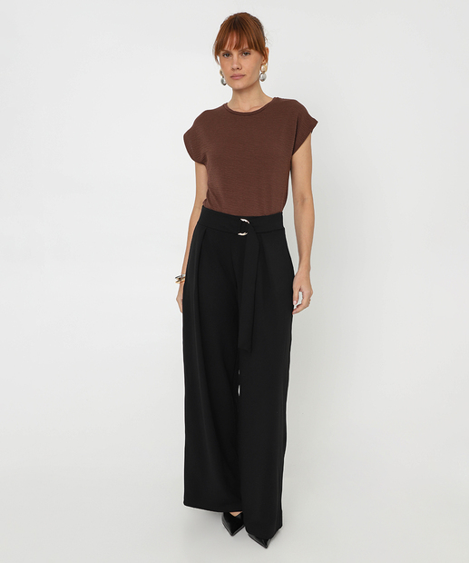 Blusa Feminina Textura Manga Curta Marisa Marrom