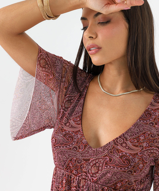 Vestido Feminino Midi Tule Estampa Paisley Marisa Vinho