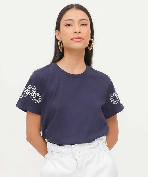 Blusa Feminina Estampa Folhas Manga Curta Marisa