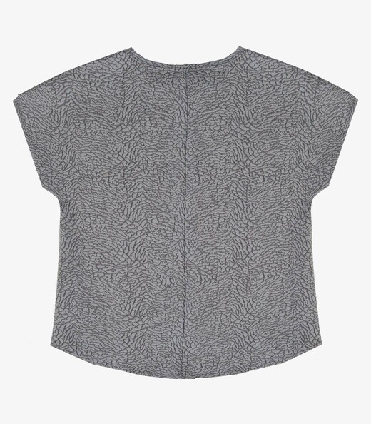 Blusa Feminina Em Malha Tapirus Infinita Cor Cinza