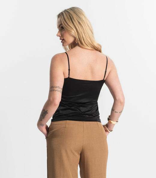 Regata Feminina Em Poliamida Sem Costura Select Preto