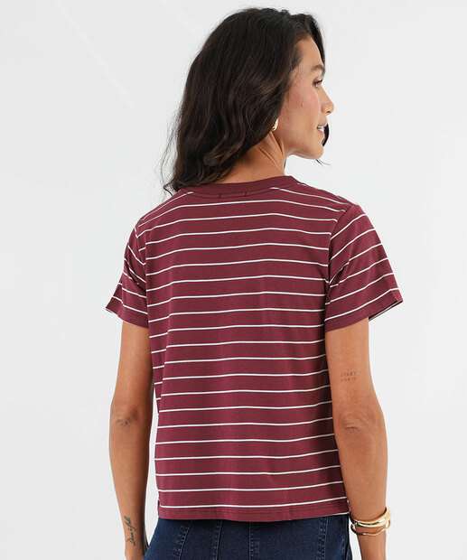 Blusa Feminina Listrada Manga Curta Marisa Vinho