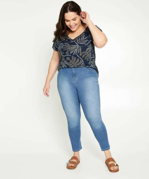 Blusa Plus Size Feminina Estampa Folhas Marisa