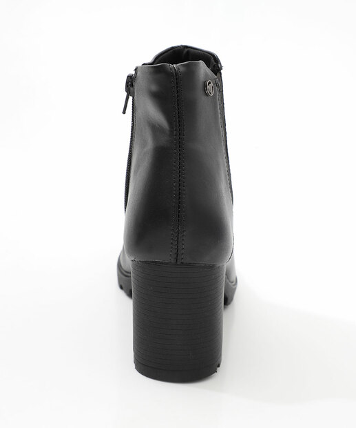 Bota Feminina Cano Curto Via Uno Preto