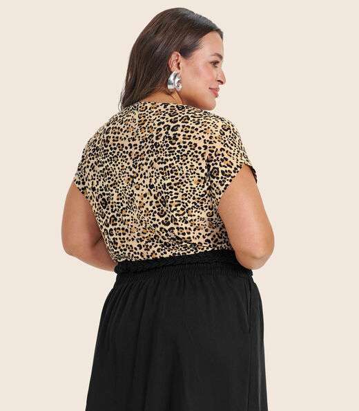 Blusa Manga Curta Plus Size Secret Glam Bege