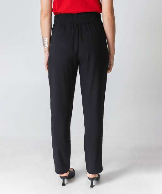 Calça Feminina Clochard Reta Marisa Preto