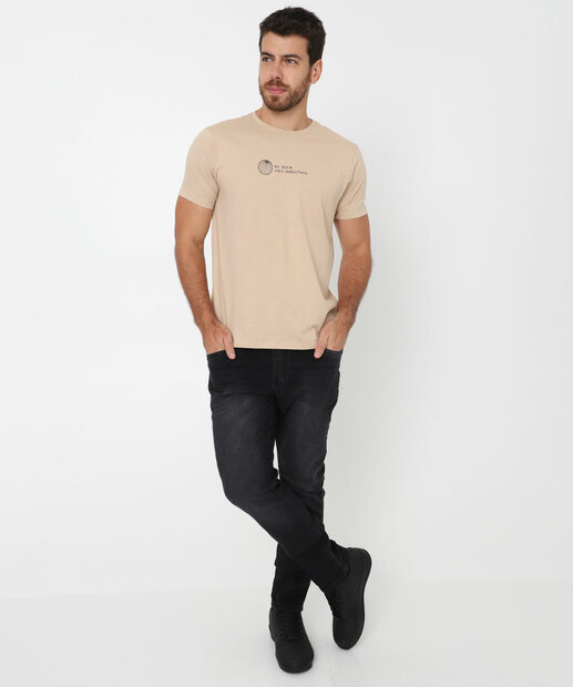 Camiseta Masculina Estampa Frontal Marisa Bege