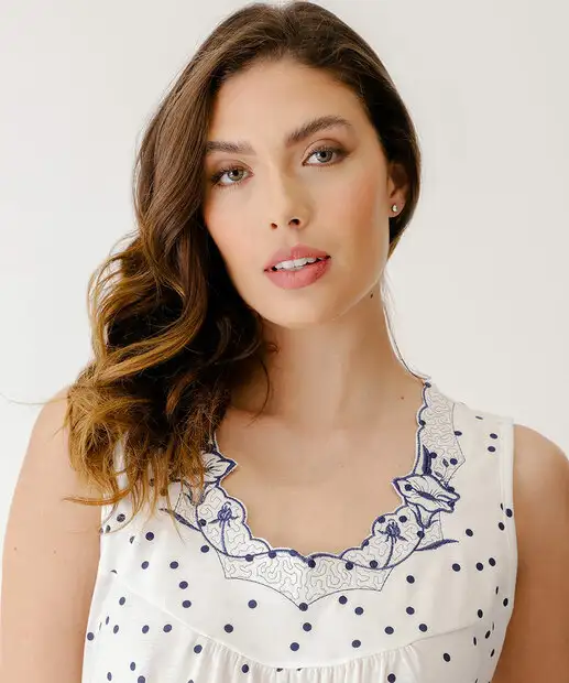 Camisola Bordado Poá Sem Manga Marisa Off White