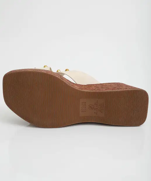 Tamanco Feminino Plataforma Tachas Vizzano