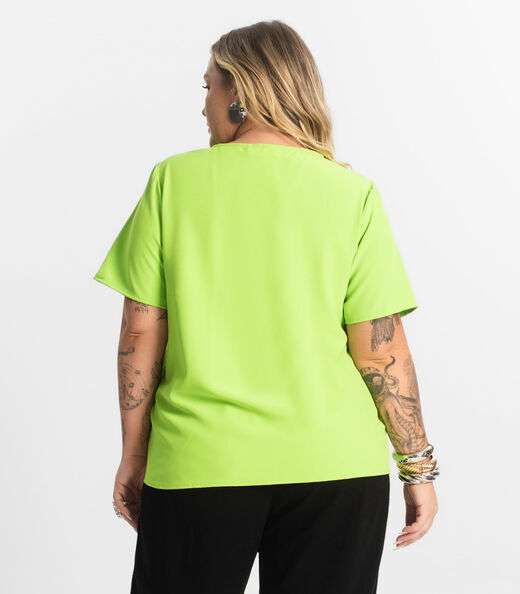 Blusa Manga Curta Plus Size Secret Glam Verde