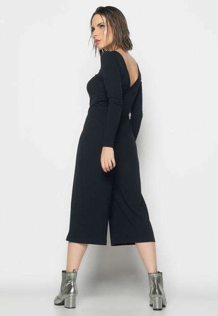 Macacão Manga Longa  Pantacourt Canelado  Fashion Preto