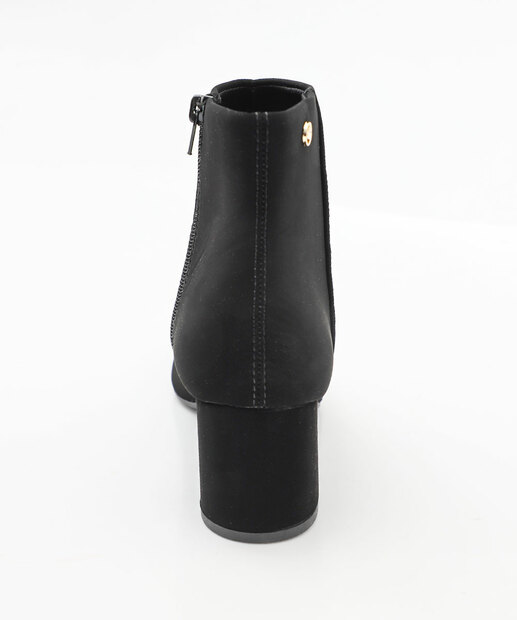 Bota Feminina Cano Curto Salto Grosso Via Uno Preto