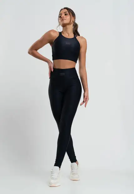 Calça Legging Suplex Canelada com Brilho e Recortes Preto Salvatore Fashion