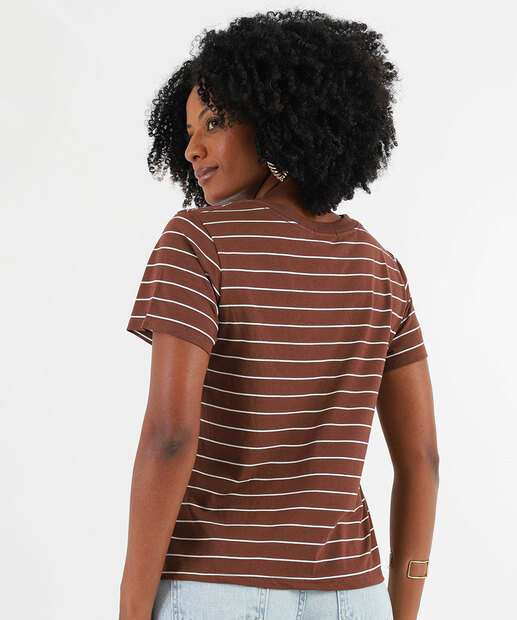 Blusa Feminina Listrada Manga Curta Marisa Marrom