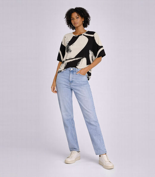 Blusa Feminina Com Estampa Infinita Cor Bege