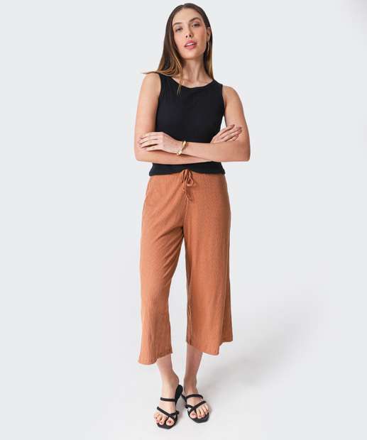 Image_Calça Pantacourt Feminina Canelada Marisa Marrom