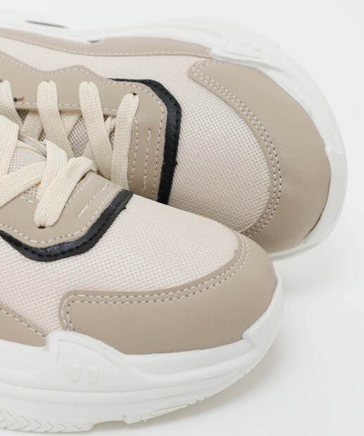 Tênis Feminino Casual Recorte Off White