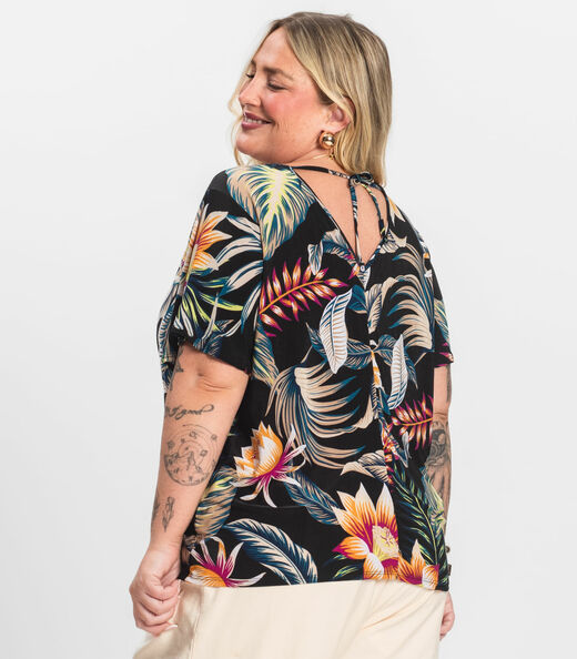 Blusa Feminina Plus Size Infinita Cor Preto