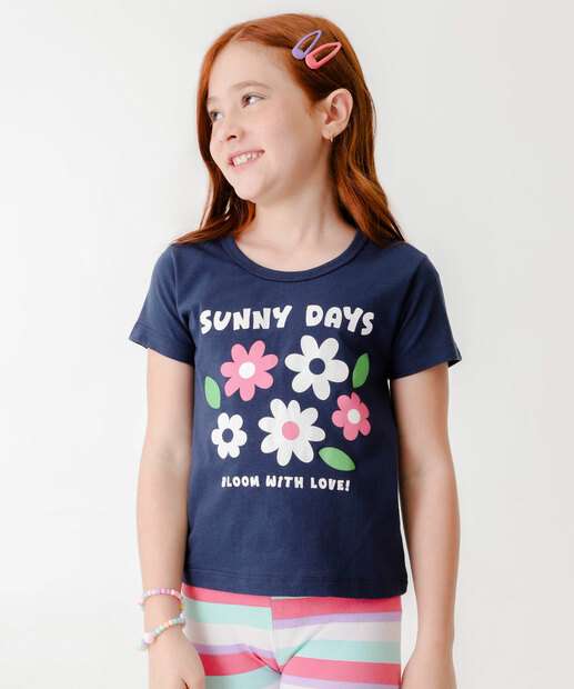 Camiseta Infantil Estampa Flores Manga Curta Marisa Tam 4 a 10