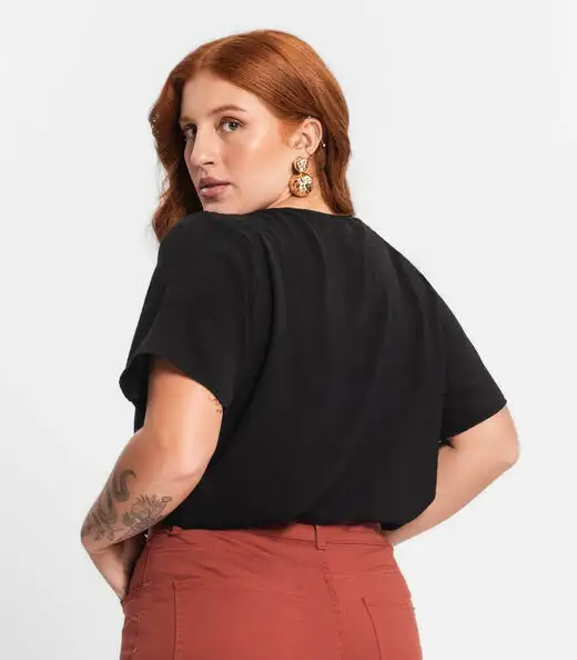 Blusa Feminina Plus Size Secret Glam Preto