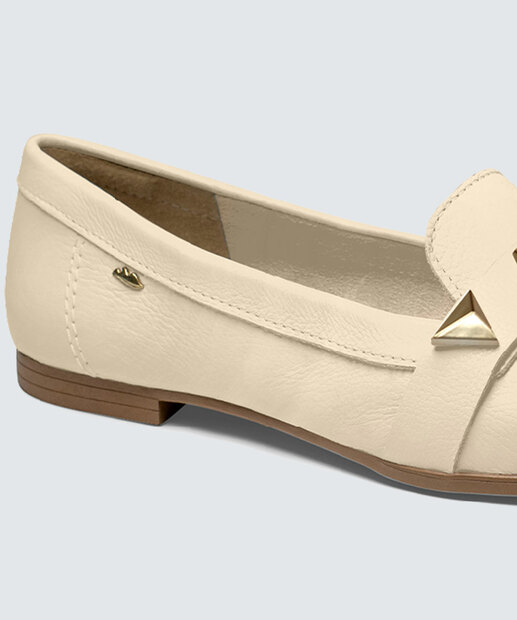 Mocassim Loafer Feminino Tachas Dakota 