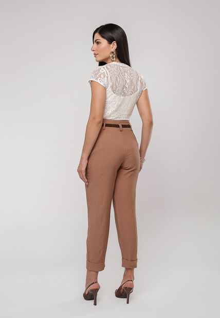 Blusa de Renda Manga Curta Marfim Salvatore