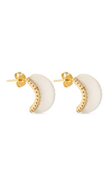 Brinco Semijoia Meia Argola Madrepérola com Micro zircônias Banhada a ouro 18k