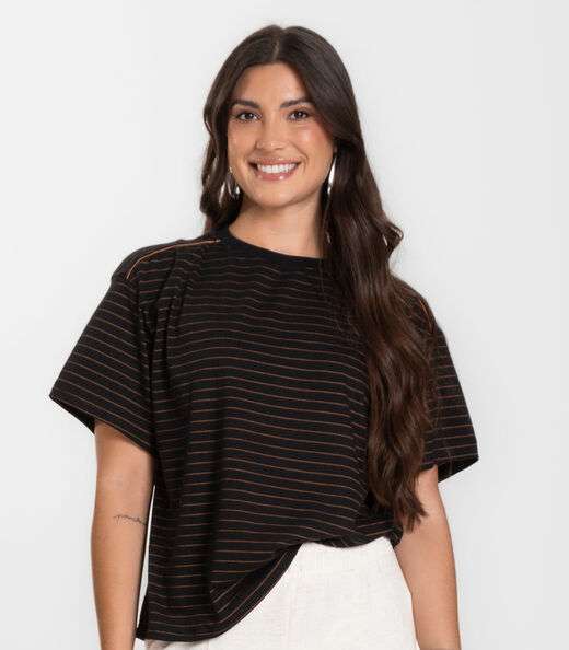 T- Shirt Feminina Infinita Cor Preto