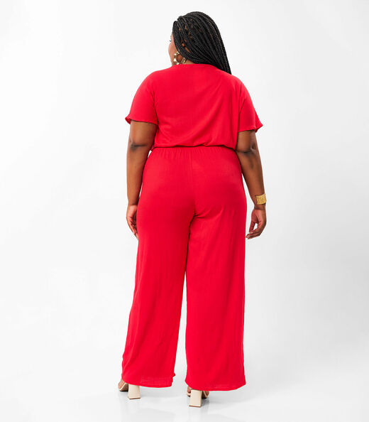 Macacão Plus Size Em Viscose Slub Secret Glam Vermelho