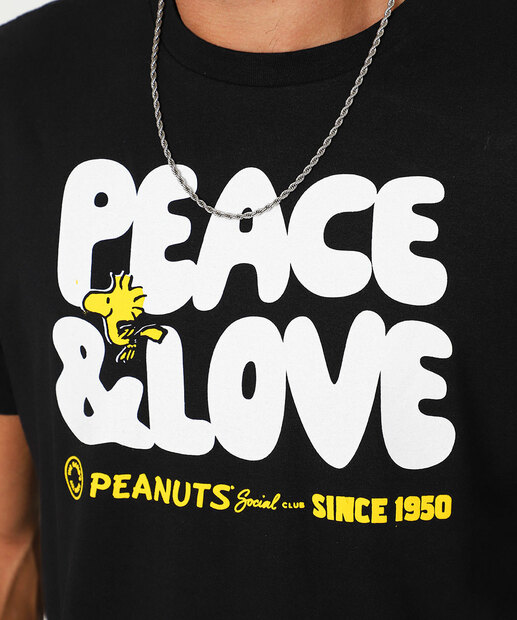 Camiseta Masculina Manga Curta Snoopy Preto